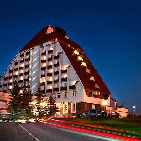 Agat Hotel Minsk Exterior foto