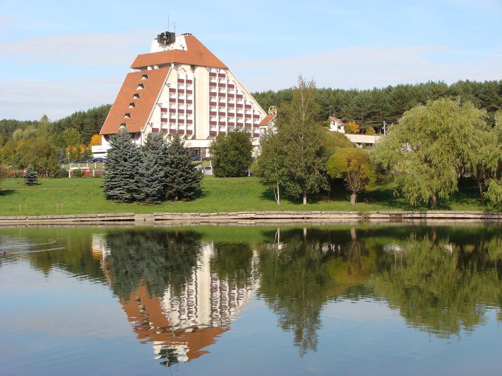 Agat Hotel Minsk Exterior foto